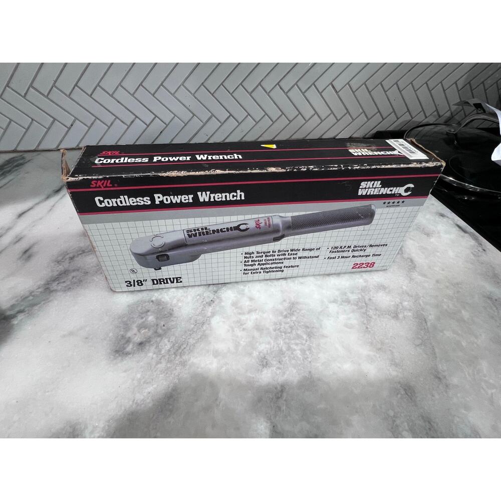 NWT Vintage Skil Wrench 2238 Cordless Power Wrench 3/8” Drive w/ Charger & Box